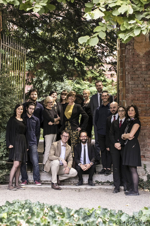 Monia Re e il suo staff durante il matrimonio di Steven e Remo al Castello di Redabue